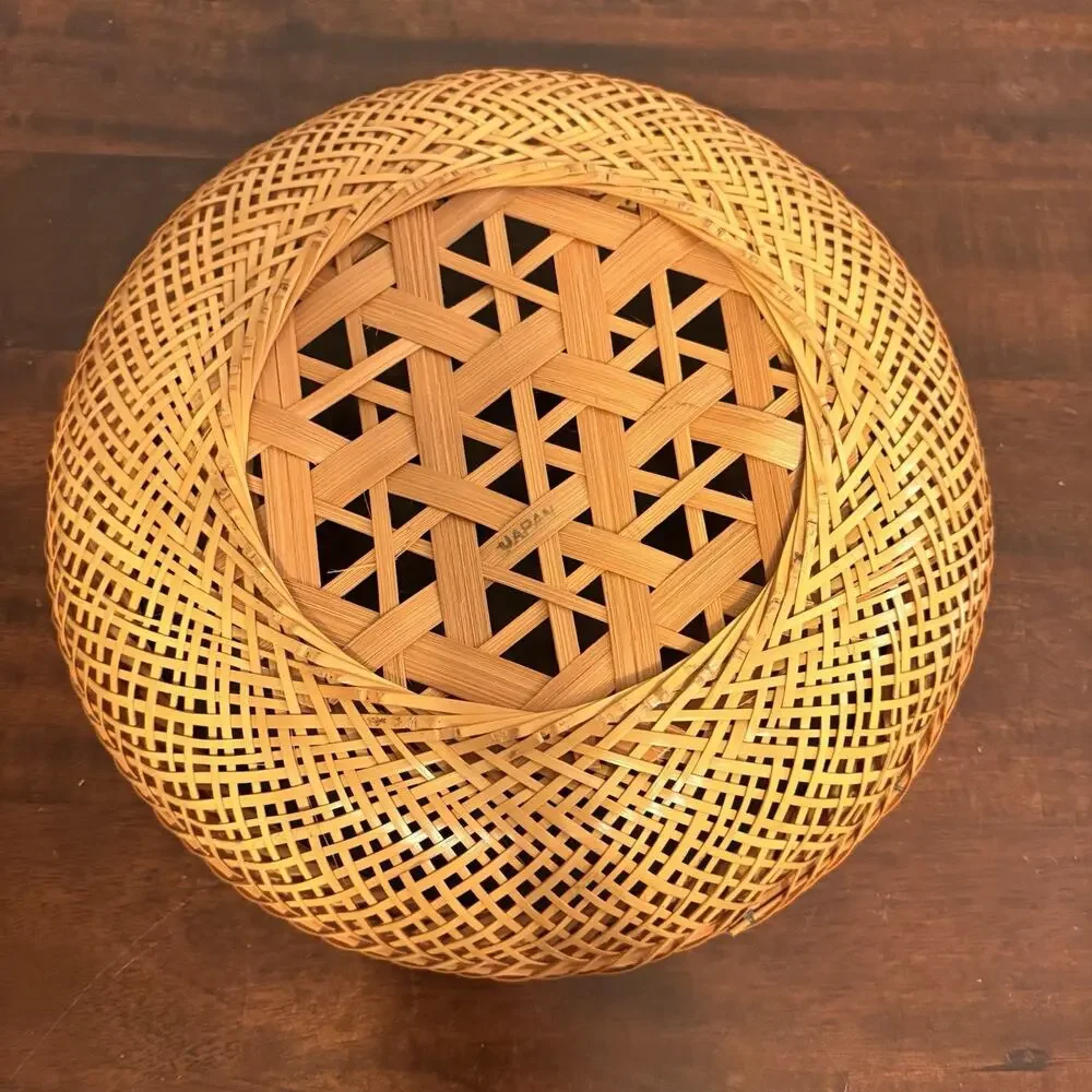 VTG MCM Woven Wicker Rattan Basket Boho Hand Woven Table Wall Decor 9.5” Japan